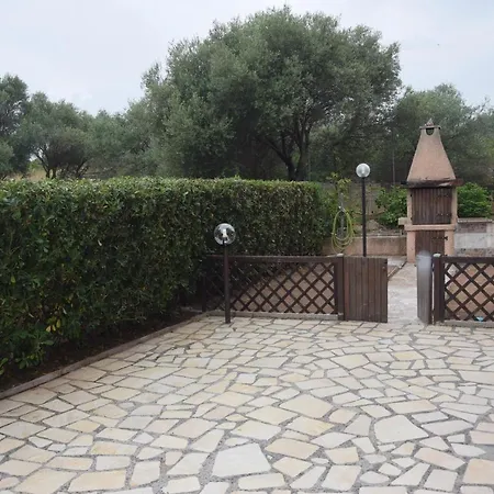 La Casa Con Giardino - * Όλμπια